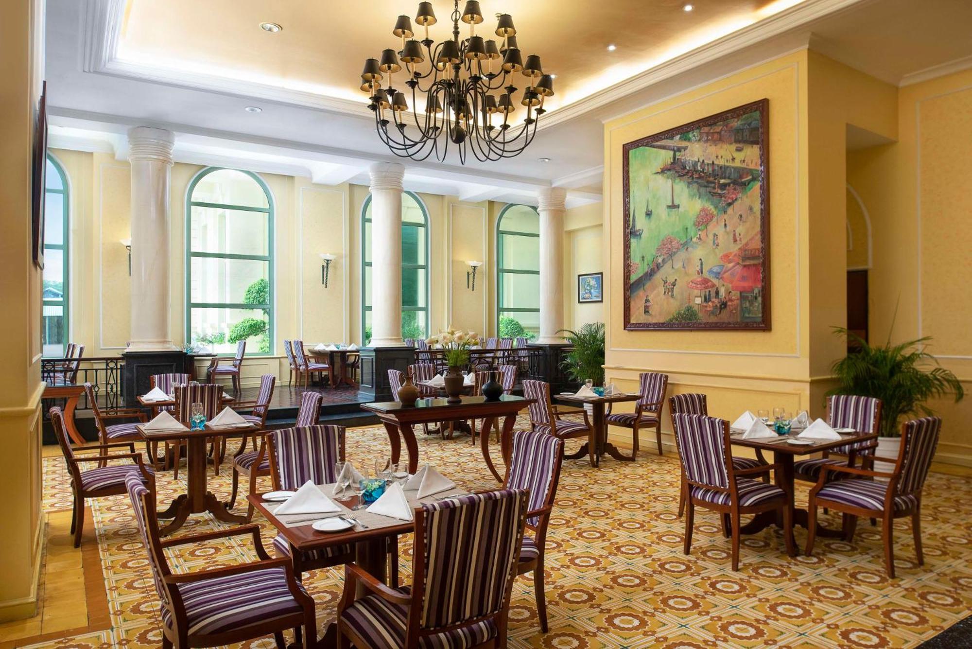 Avani Hai Phong Harbour View Hotel Eksteriør billede